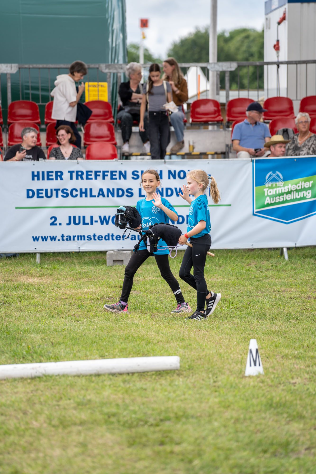 Hobby Horsing im Ring